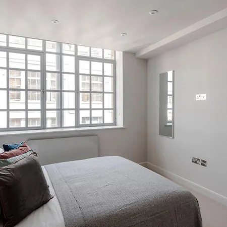 London'S Calling - Farringdon - By Frankie Says Exterior photo